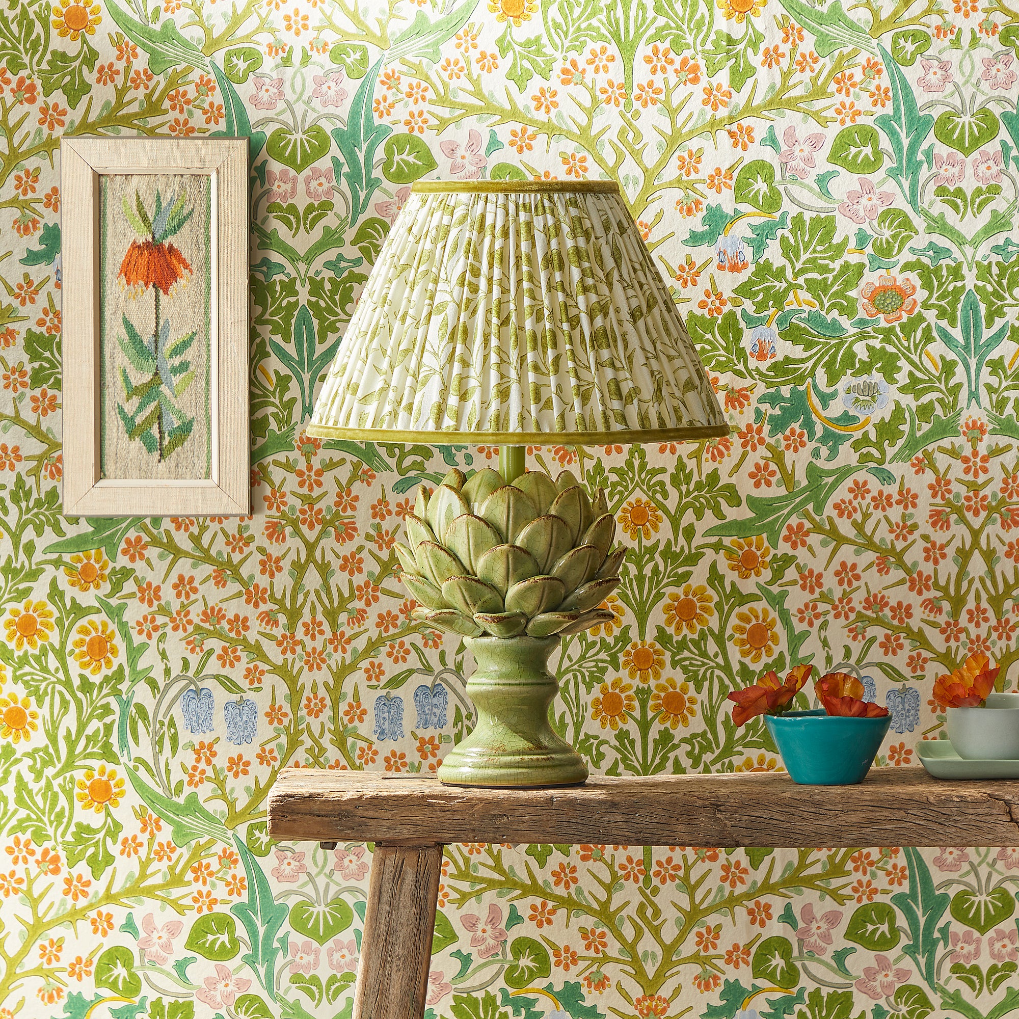 30cm empire shade in thyme Rosehip linen by Morris & Co. - Image 5