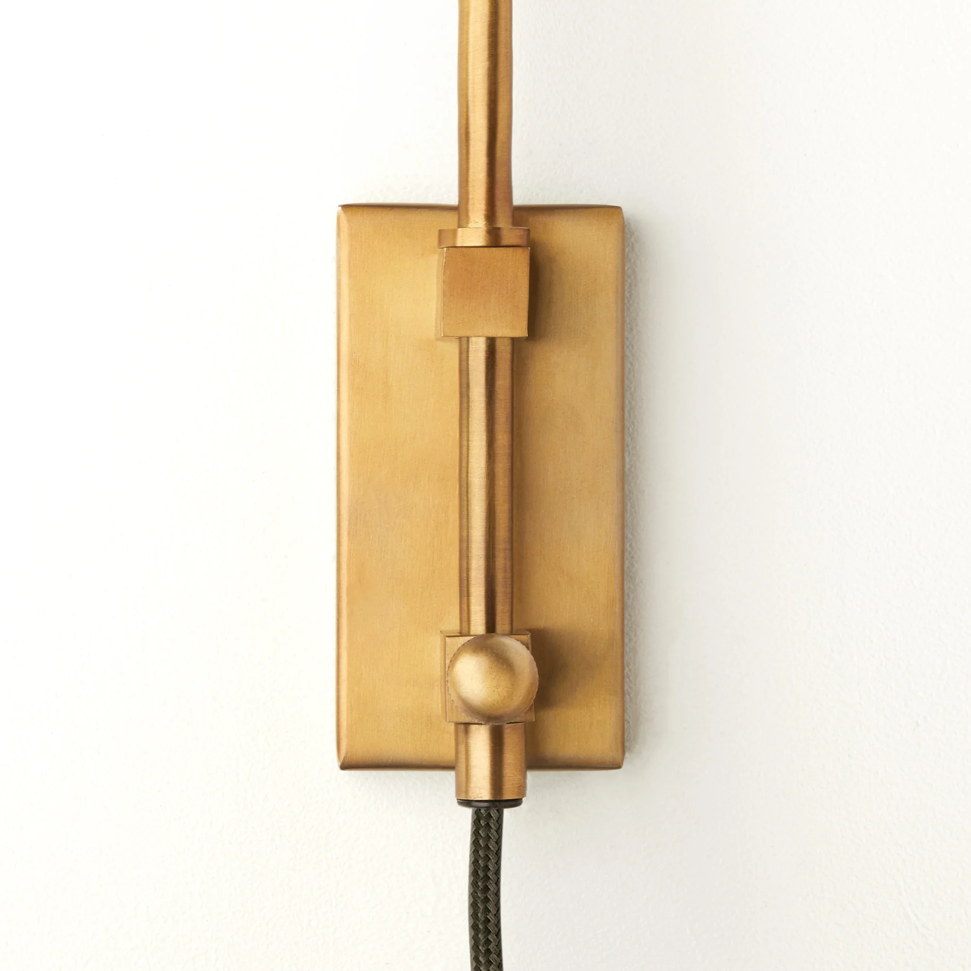 Carter Wall Fitting in Antique Brass - Image 7