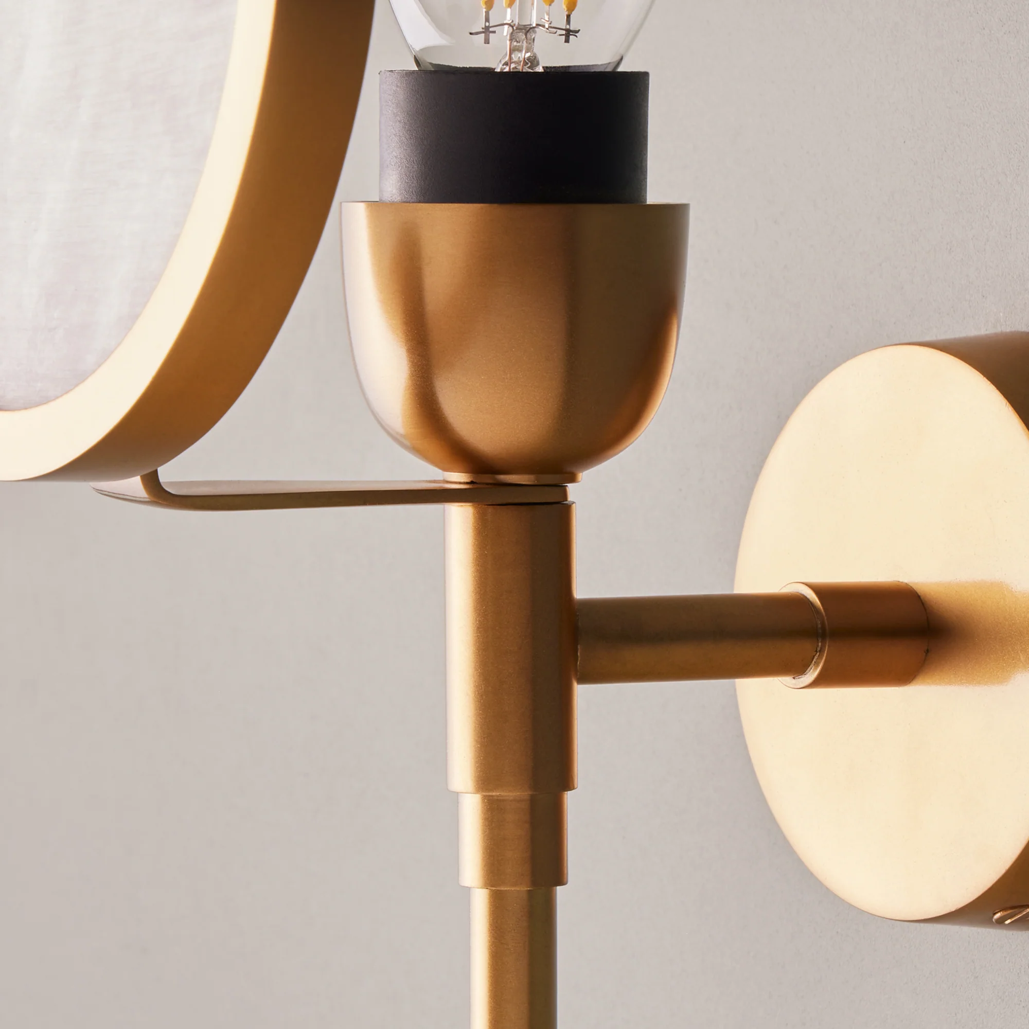 Firefly wall light in antique brass with an alabaster globe - Image 15
