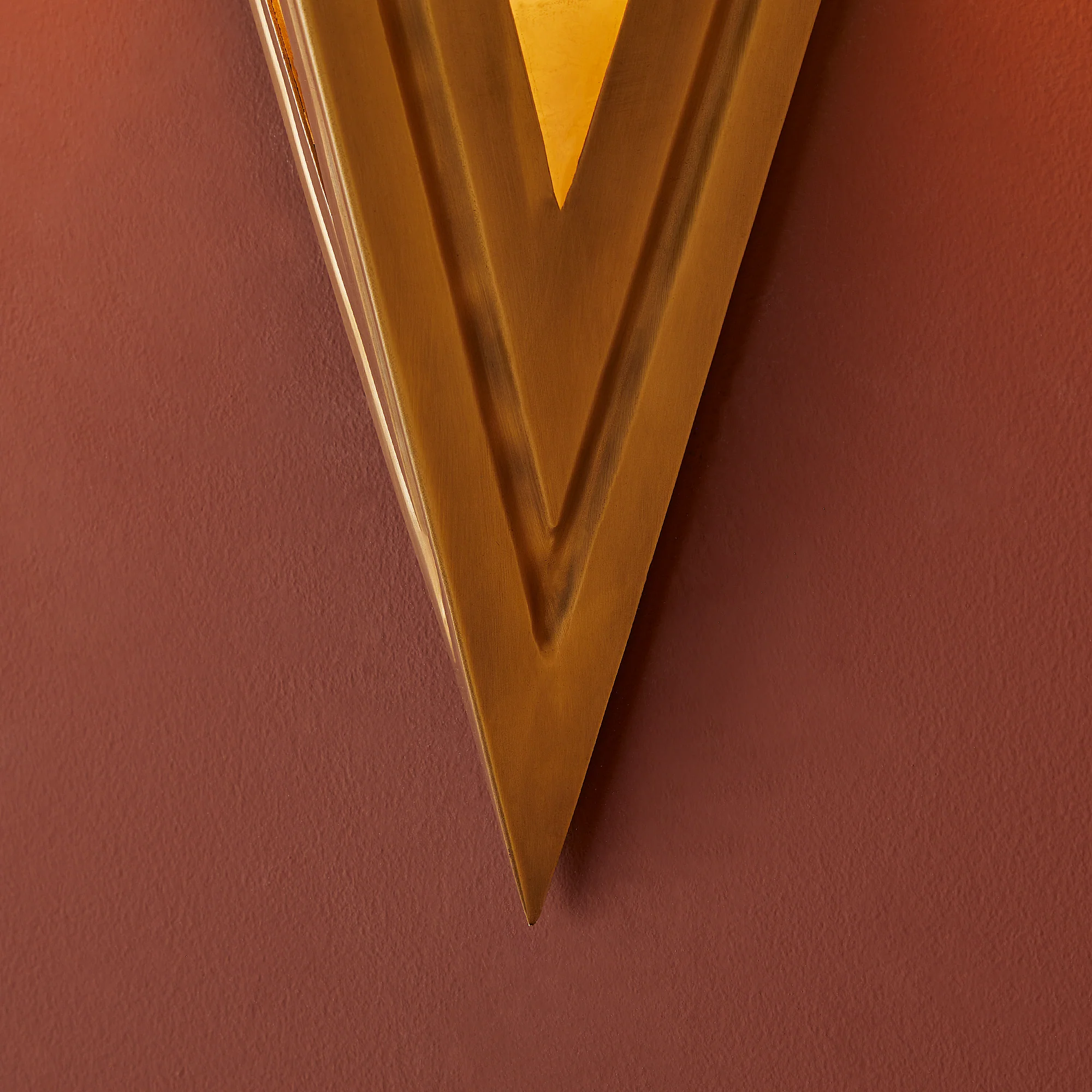 Larger Cyrus wall light in antiqued brass - Image 5