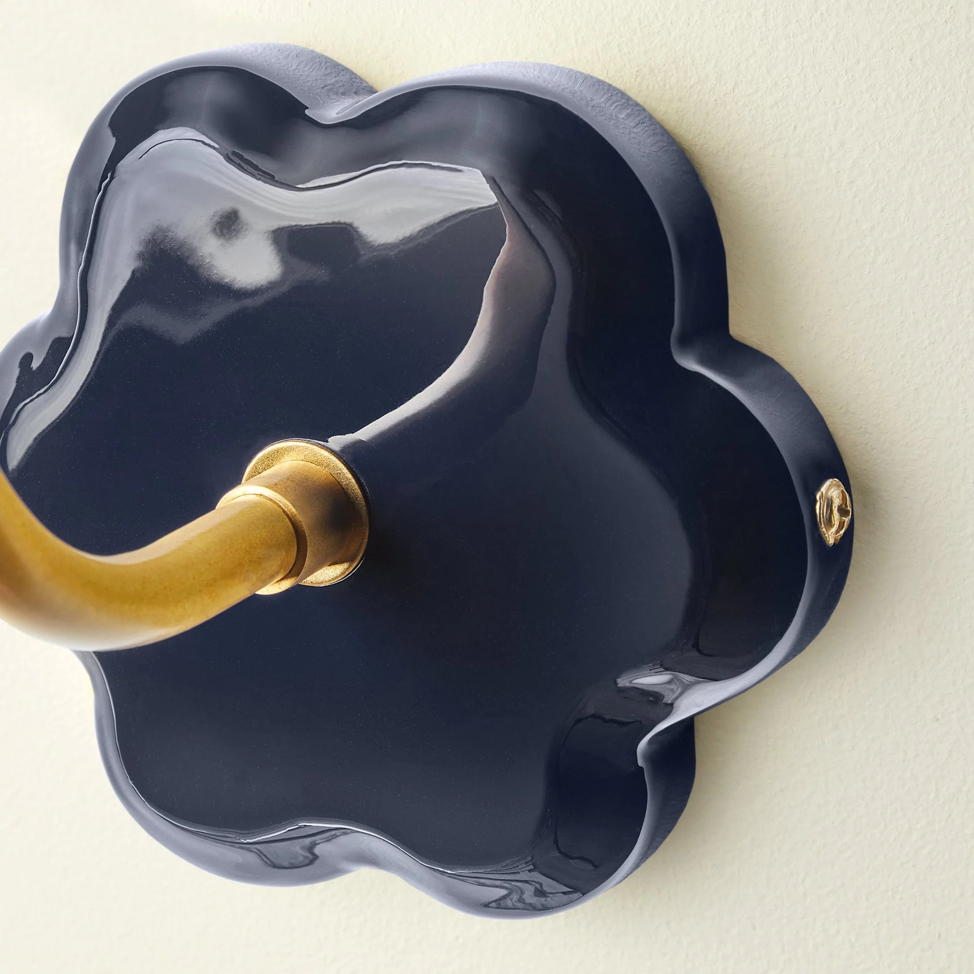 Primrose wall fitting in navy lacquered wood - Image 4