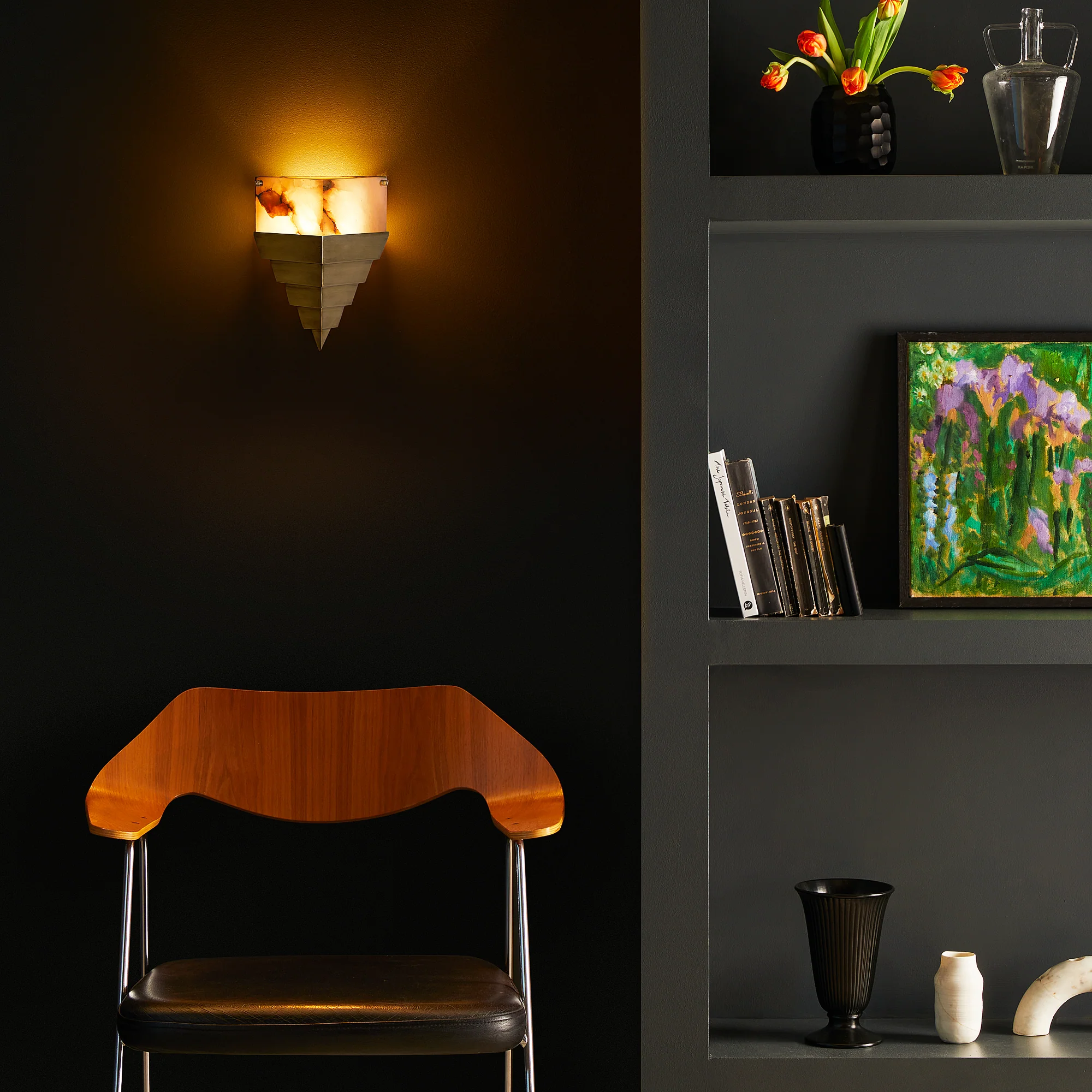Pythagoras wall light in alabaster and brass - Image 3