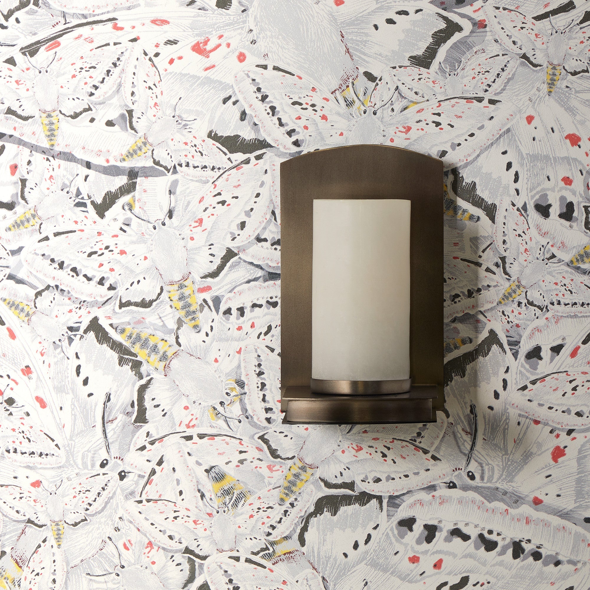 Roly wall light in antique bronze with an alabaster tube - Image 7